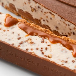 Bûche de Noël glacée Tablette Popcorn caramel.