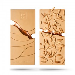 Tablette chocolat et amandes fourrée caramel