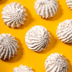 Meringues vanille et amande