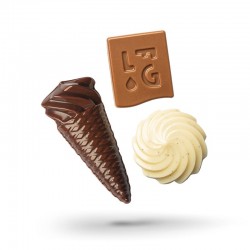 Friture aux chocolats noir, lait et blanc.