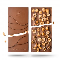 Tablette au chocolat au lait et noisettes