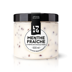 Glace artisanale à la menthe fraîche et pépites de chocolat Weiss.