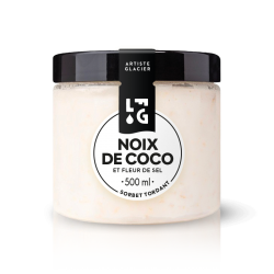 Sorbet artisanal à la noix de coco.