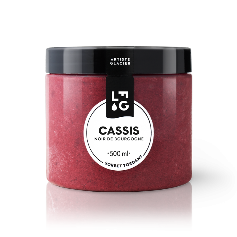 Sorbet plein fruit artisanal au Cassis noir de Bourgogne.